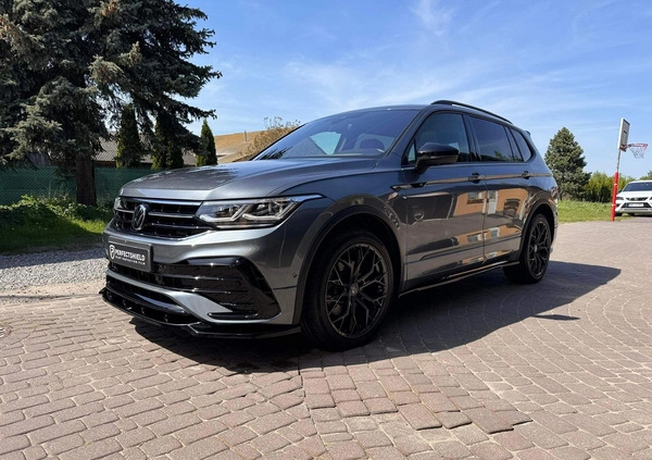 Volkswagen Tiguan cena 135300 przebieg: 25000, rok produkcji 2022 z Warszawa małe 211